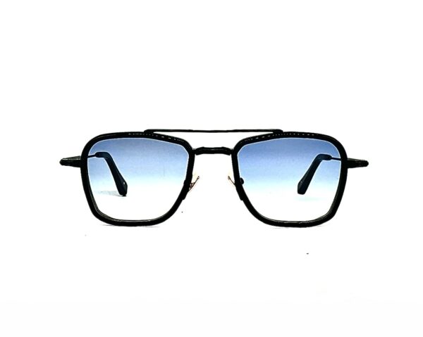 John Dalia Ewan C303